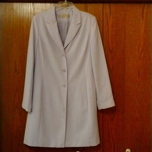 Dress suit jacket long size 12-14 in new condition